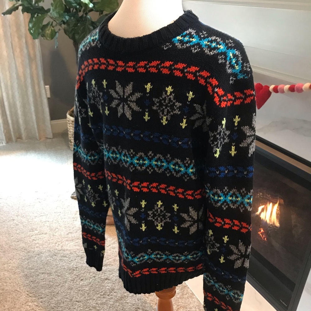 American Eagle Men’s Winter Sweater